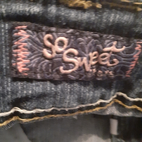 So Sweet Jeans - Picture 5 of 7